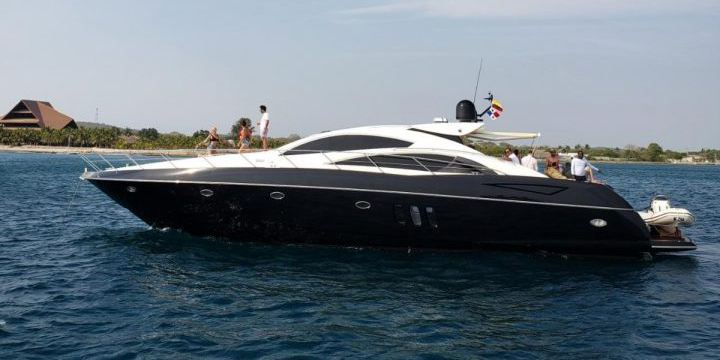 72 FT Sunseeker Predator